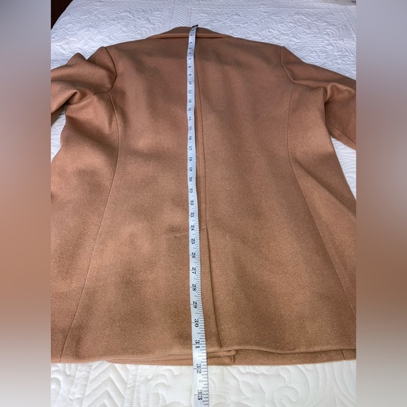 Women's Classic Camel Peacoat  NWT - Picture 12 of 14
